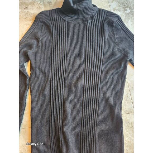 Reference Point turtleneck sweater - Picture 5 of 7